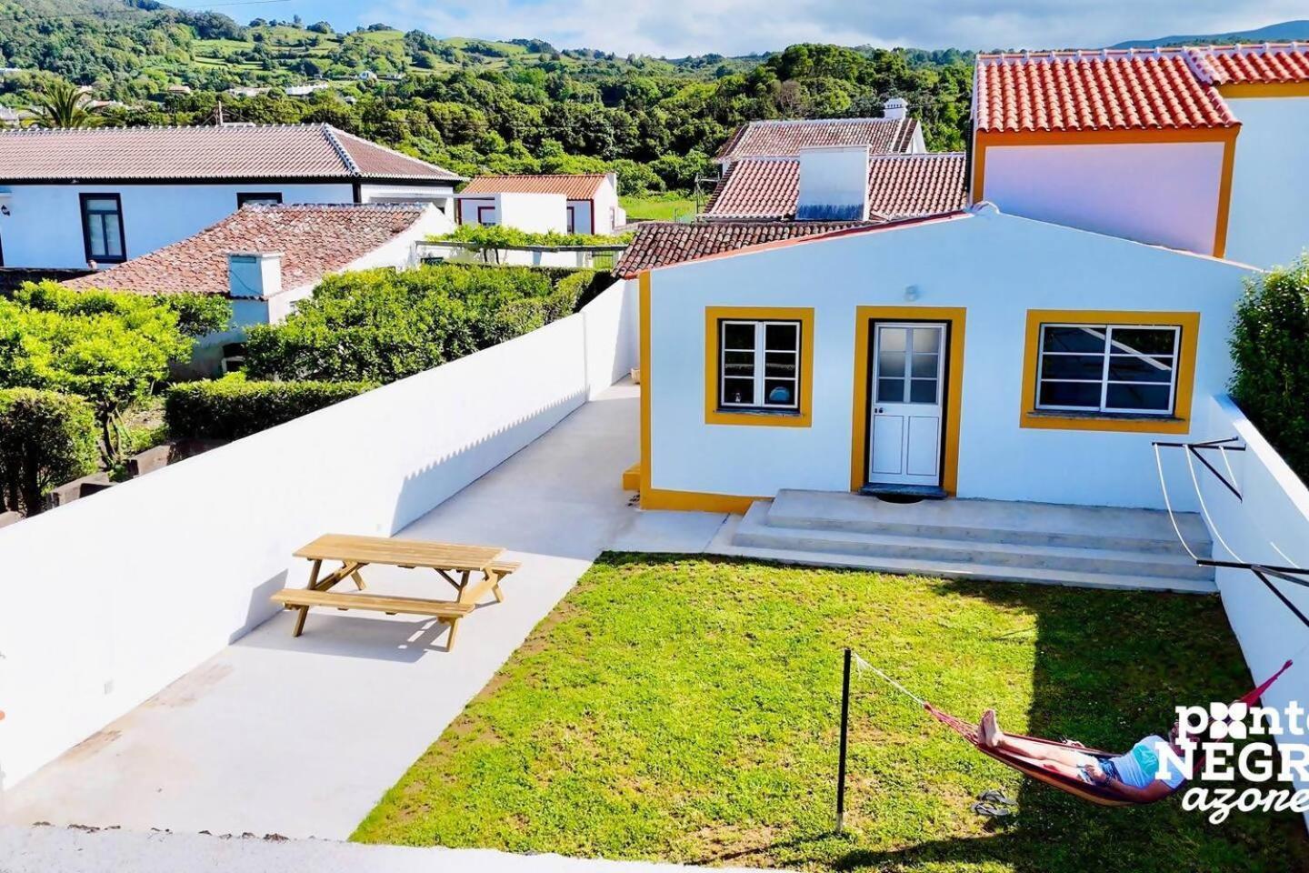 The Biscuit House By Pontanegraazores Praia da Vitoria Luaran gambar